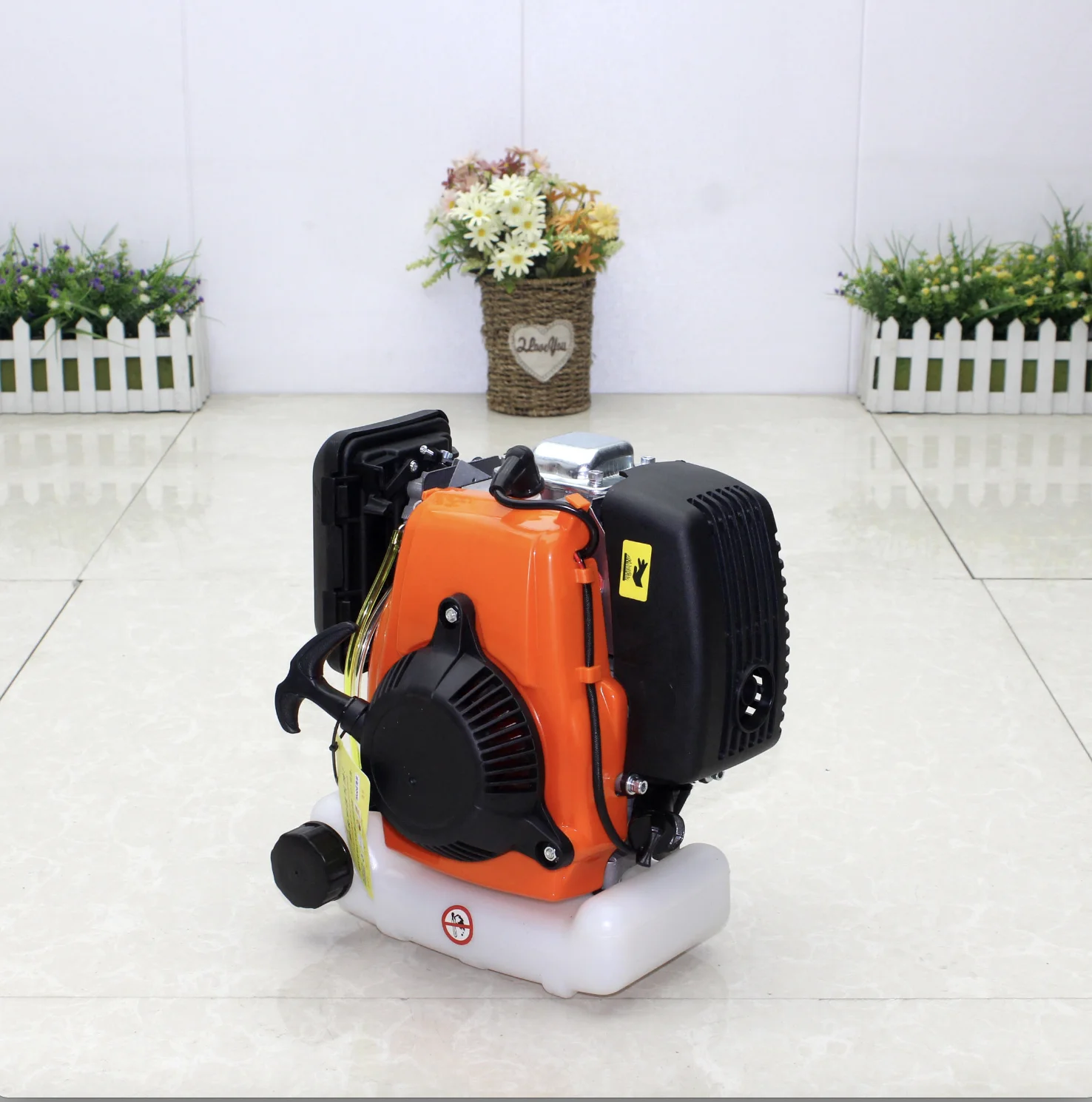 เครื่องยนต์แก๊ส 4 จังหวะ 53.2  - Outdoor Power Brush บทวิจารณ์และราคา