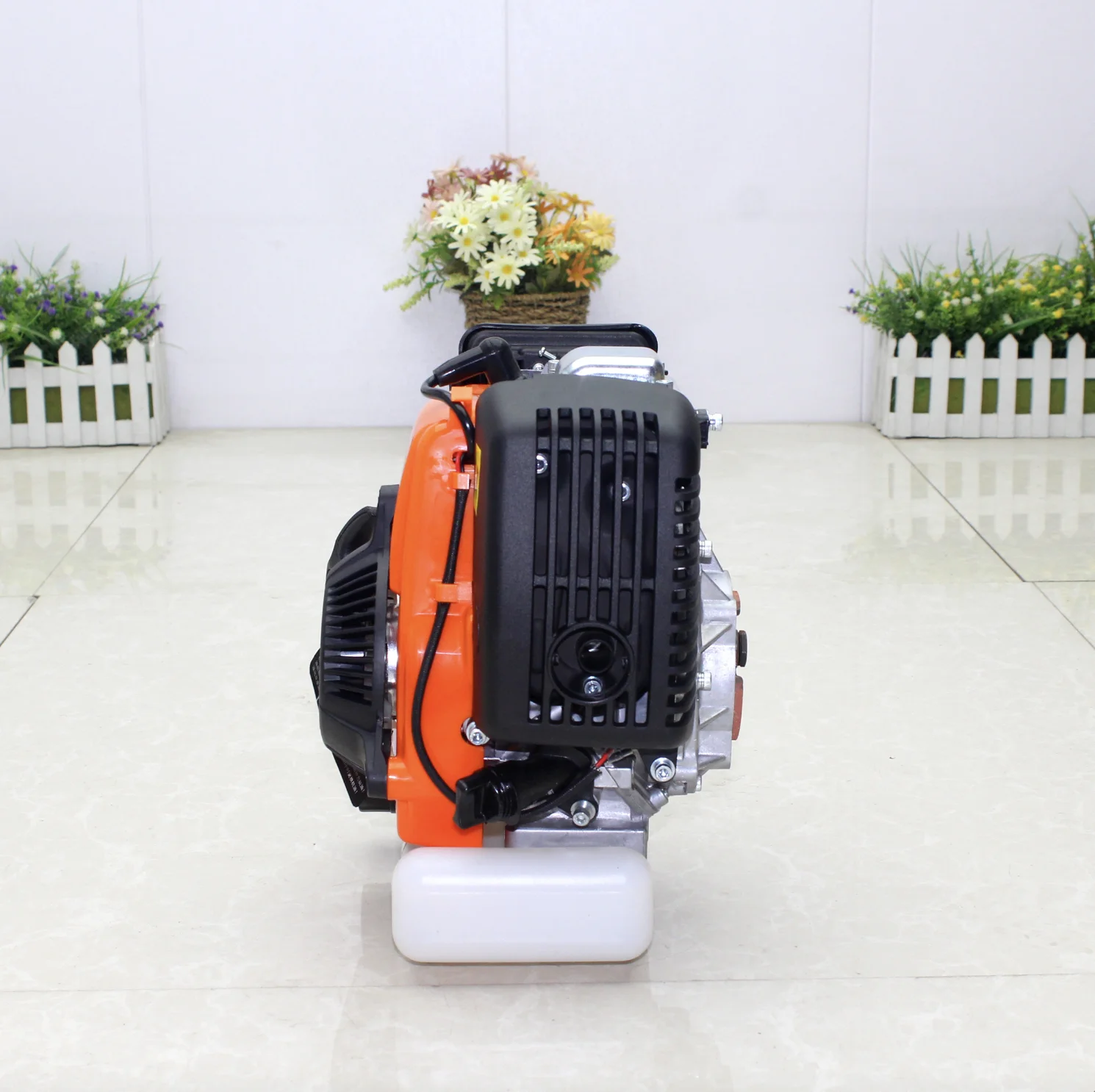 เครื่องยนต์แก๊ส 4 จังหวะ 53.2  - Outdoor Power Brush บทวิจารณ์และราคา